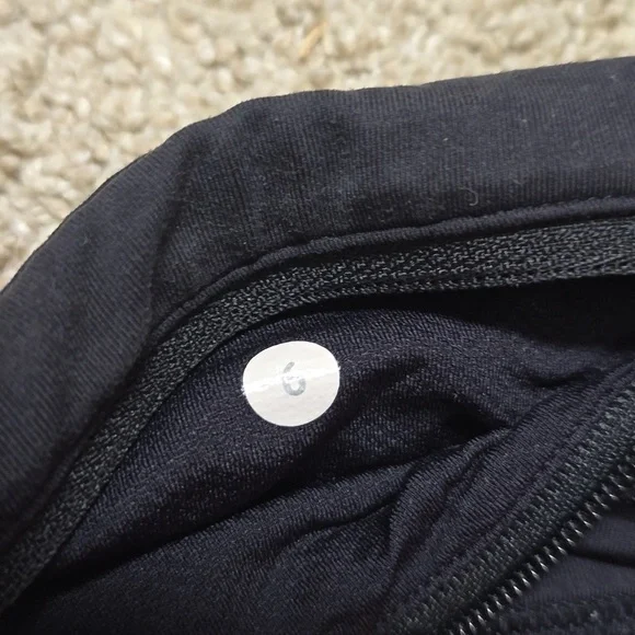 EUC 💎 Lululemon Leggings 24" Size 6 - Picture 4 of 5